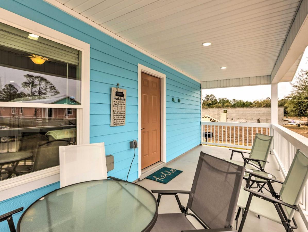Family-Friendly Home, Walk To Steinhatchee River! Exterior photo