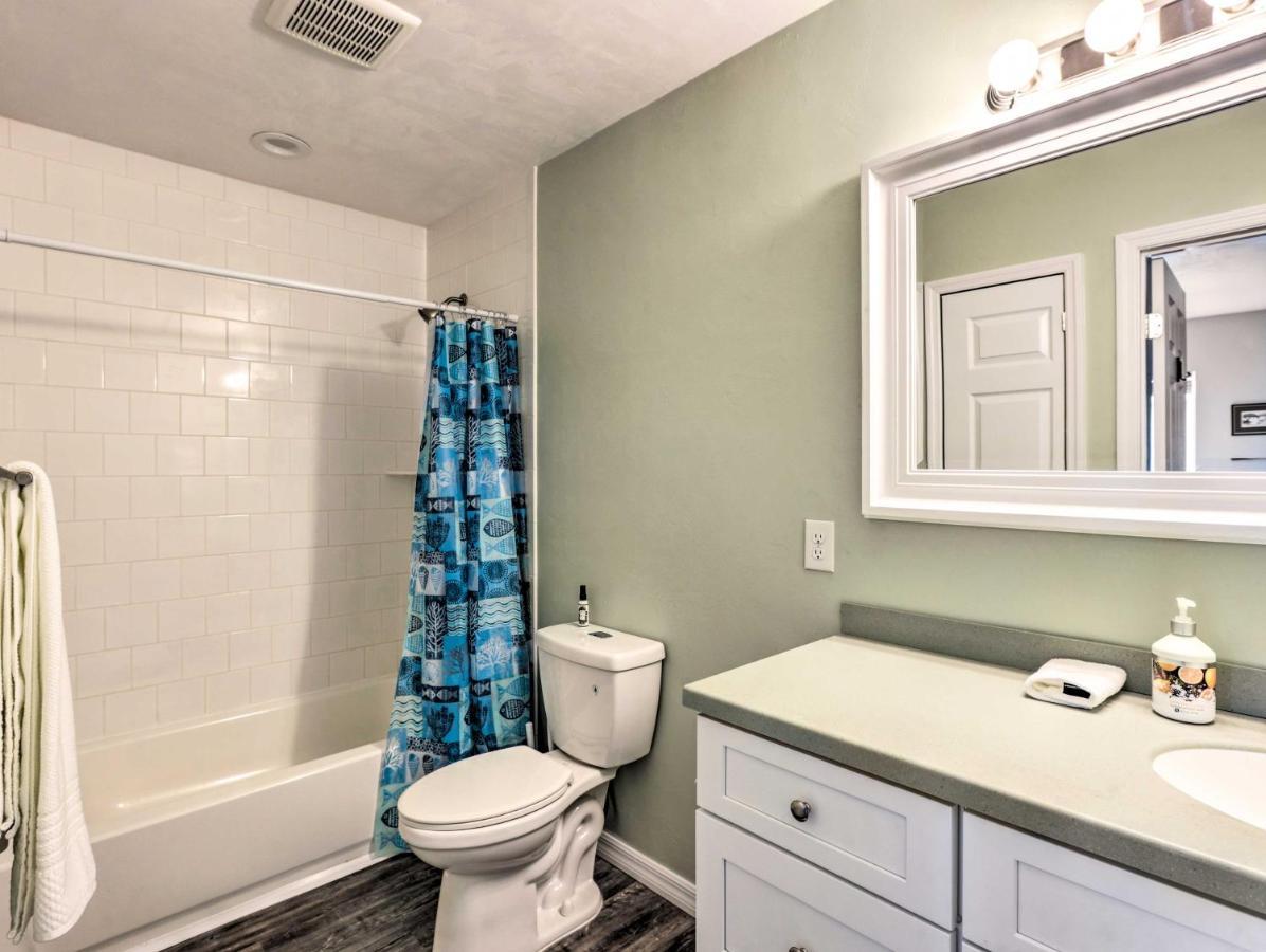 Family-Friendly Home, Walk To Steinhatchee River! Exterior photo
